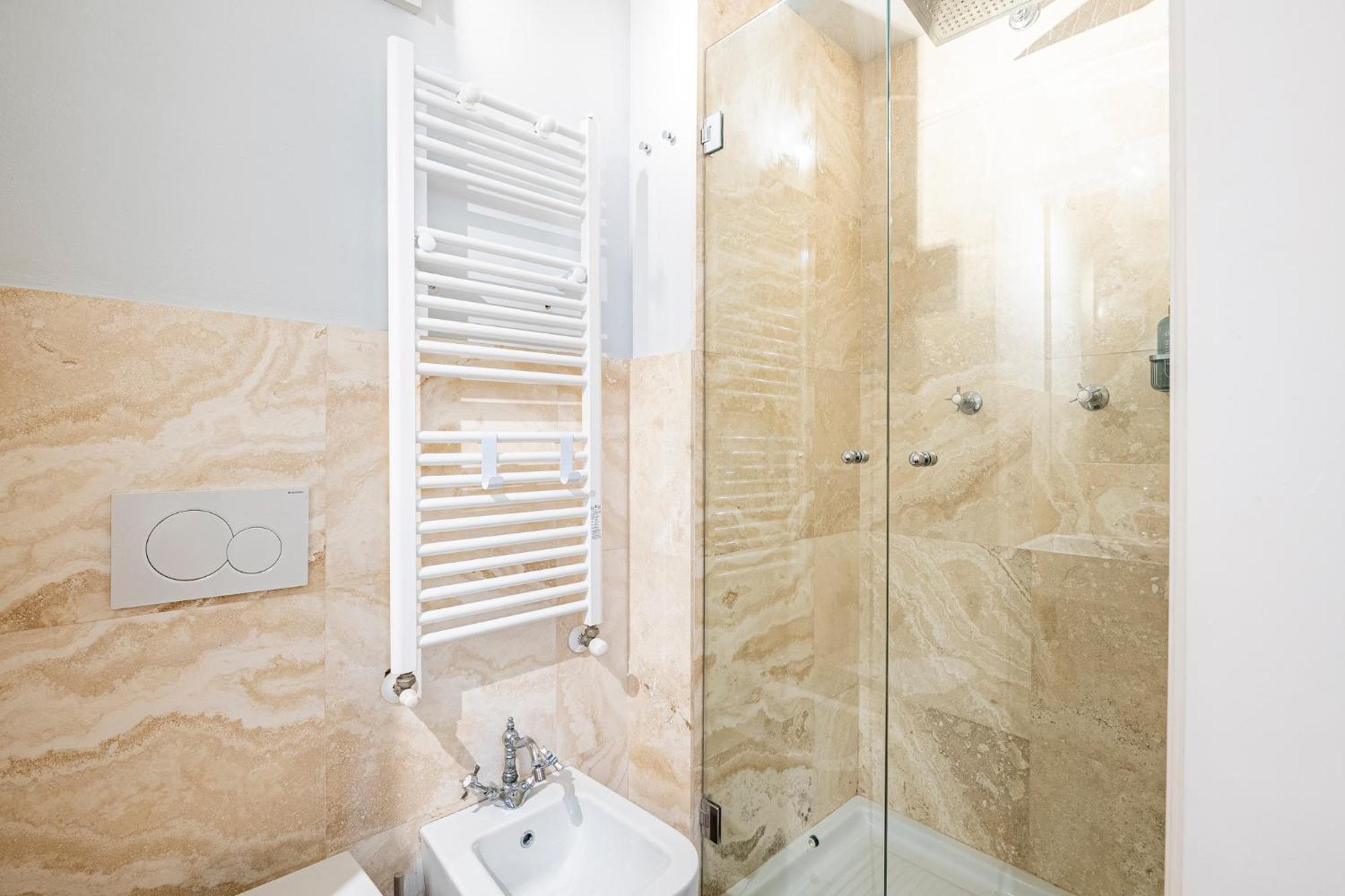 Suite In Pz. Michelangelo: Due Camere Con Due Bagni Florens Exteriör bild