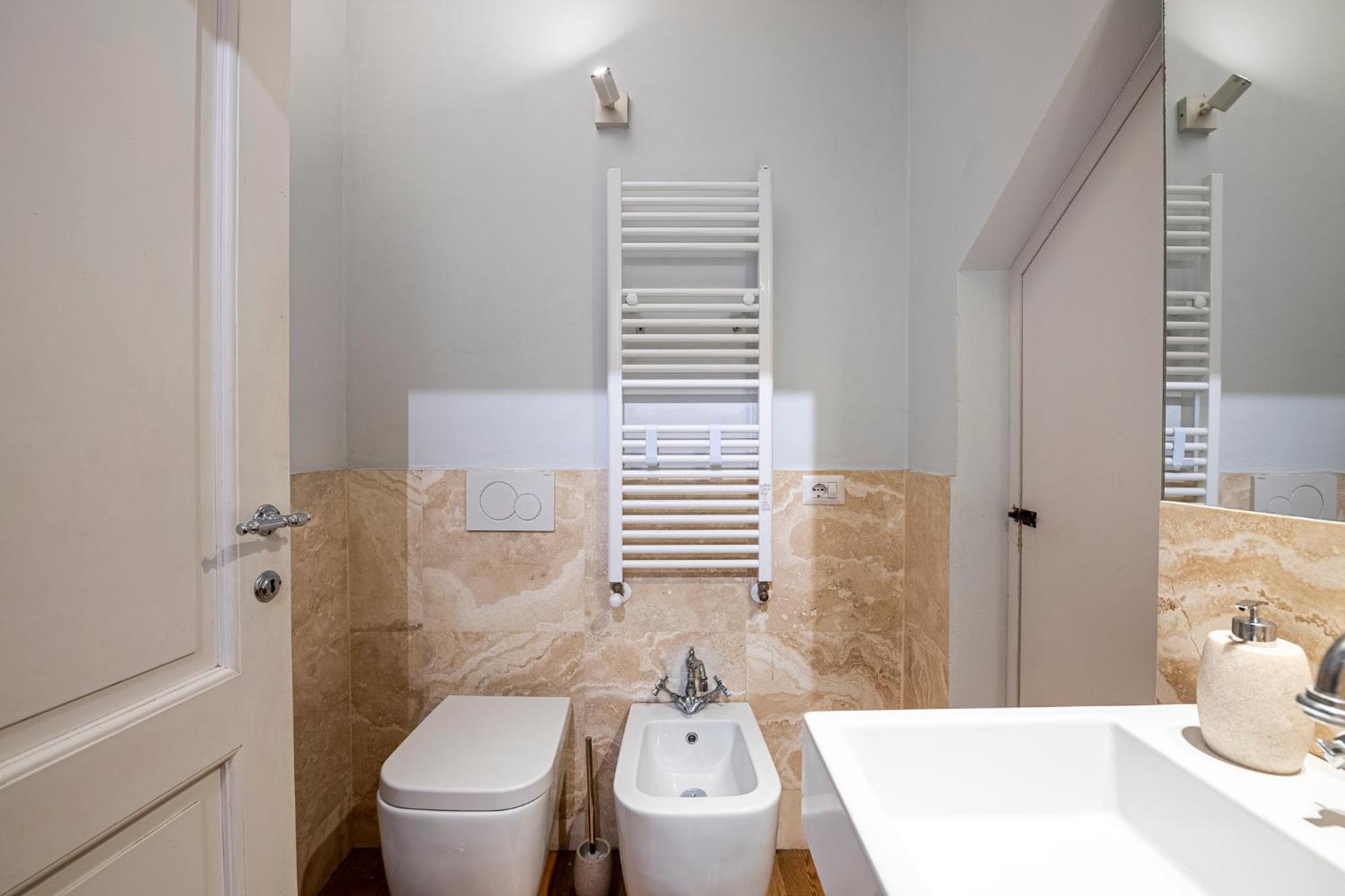Suite In Pz. Michelangelo: Due Camere Con Due Bagni Florens Exteriör bild